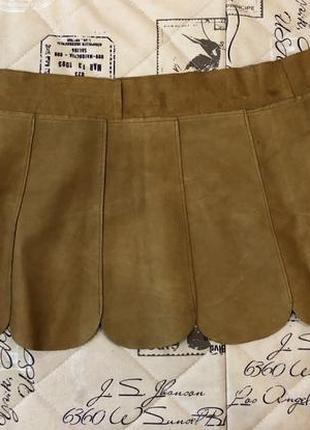 Замшевая мини юбка трапеция с регулировкой на поясе с запахом2 фото