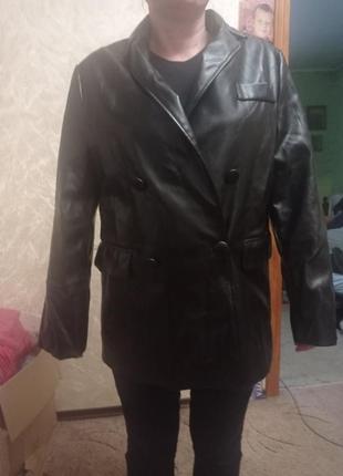 Курточка жіноча весна-осінь