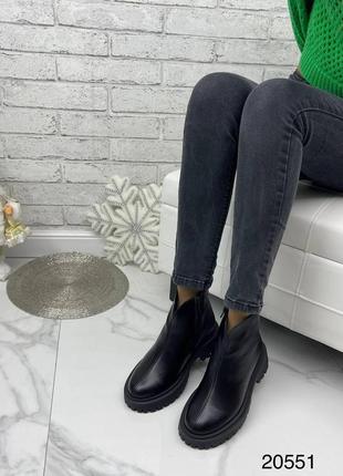 Зимові жіночі шкіряні ботинки чорного кольору, трендові жіночі черевики на блискавці2 фото