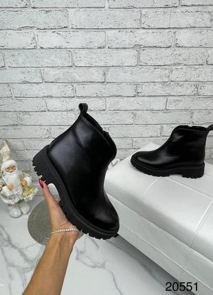 Зимові жіночі шкіряні ботинки чорного кольору, трендові жіночі черевики на блискавці4 фото