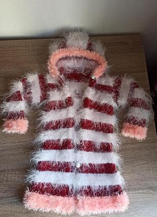 Кардиган в'язаний з капюшоном ручна робота на 3-5 років