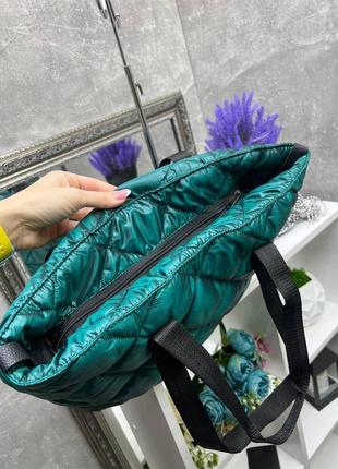 Стеганая женская сумка дута плащевая зеленая, шоппер4 фото