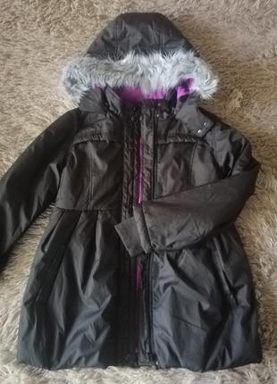 Зимняя куртка для девочки.