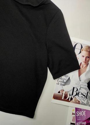 Футболка женская черная прямого кроя от бренда atmosphere 422 фото