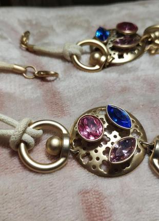 Ексклюзивний набір прикрас браслет і намисто різнобарвні камені в матовому золоті