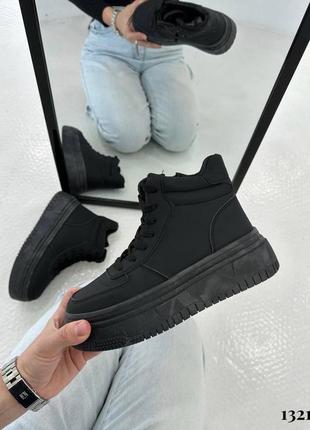 Кросівки зимові чорні жіночі черевики чоботи зима3 фото