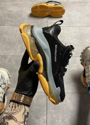 Шикарные женские кроссовки