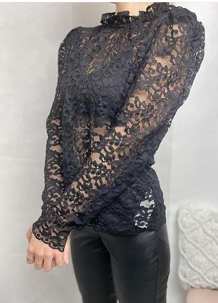 Блуза гіпюр чорна