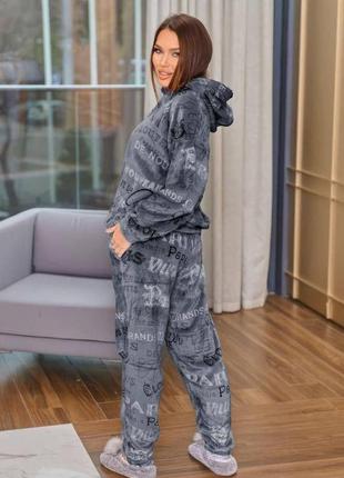 Стильна тепла піжама жіноча двійка кофта з капюшоном і штани тканина двосторонній плюшик стрижений кролик3 фото