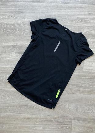 Спортивна футболка для бігу для спорту nike xs/347 фото