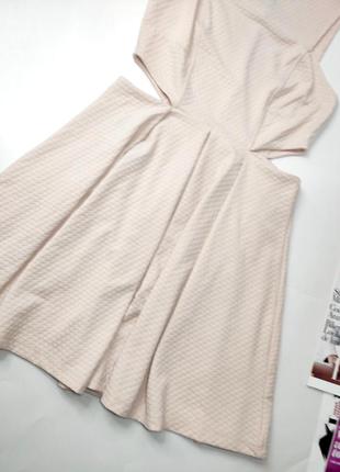 Платье клеш женский розового цвета с вырезами на талии от бренда asos 8/403 фото
