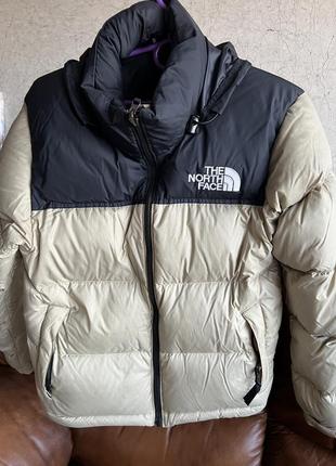 Пуховик the north face  бежевий, розмір xs