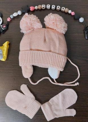 Зимняя шапочка и перчатки.1 фото