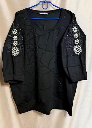 Праздничная кофточка - женская большого размера.