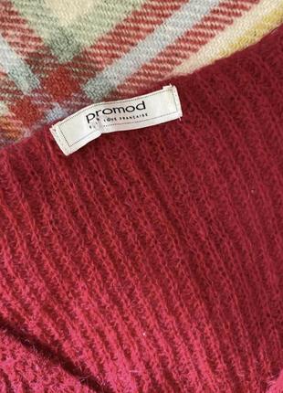 Малиновый удлиненный джемпер удлиненный вязки паутинной розовый сведр паутина свитер джемпер цвета фуксии3 фото