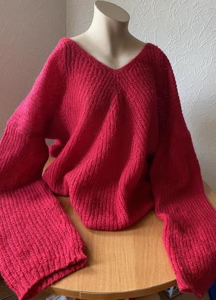 Малиновый удлиненный джемпер удлиненный вязки паутинной розовый сведр паутина свитер джемпер цвета фуксии1 фото