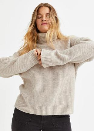 Светр в рубчик h&m вовна