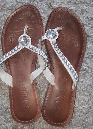 Кожаные,фирменные,оригинальные шлепанцы s.oliver