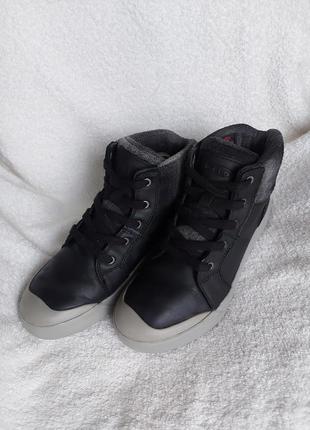 Ботинки сапоги keen 39p черные кожа