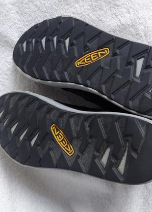 Ботинки сапоги keen 39p черные кожа5 фото