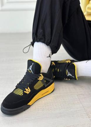 Кроссовки nike air jordan 4 thunder 20238 фото