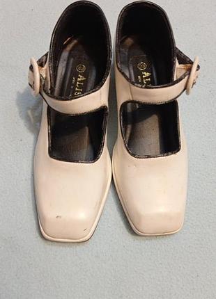 Туфли alisa 31-33 размер 2561т