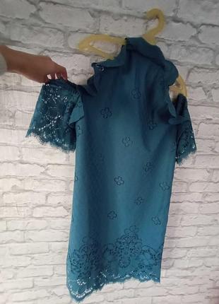 Нарядное миди  платье изумрудного цвета 46-48р1 фото