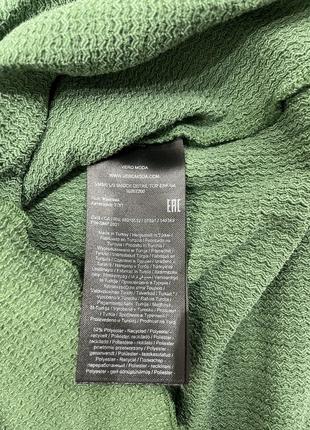 Кофта блуза зеленая изумрудная фактурная с манжетами2 фото