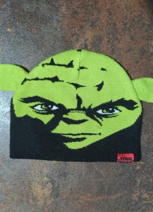 Шапка star wars yoda