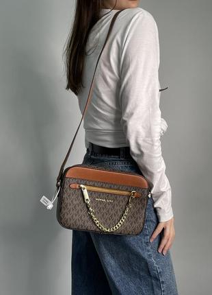 Классическая коричневая женская сумка michael kors кожаная1 фото