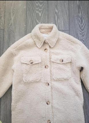Куртка- пальто тепла на зиму teddy stradivarius3 фото