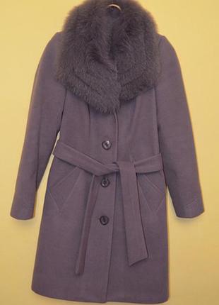 Гарне зимове пальто