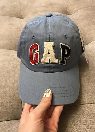 Кепка бейсболка gap