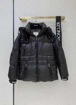 Пуховик moncler