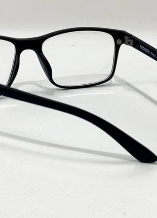 Очки для коррекции зрения унисекс прямоугольные классические в пластиковой оправе с клипоном3 фото