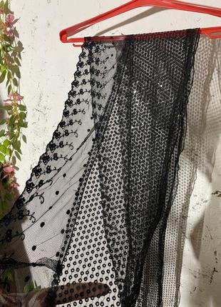 Черный прозрачный платочек с пайетками6 фото