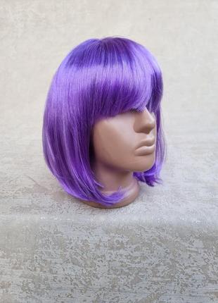 Перука фіолетова коротка карнавальна перука каре з фіолетовим волосам