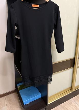 Коктейльное платье футляр черного цвета стильное элегантное нарядное красивое праздничное2 фото