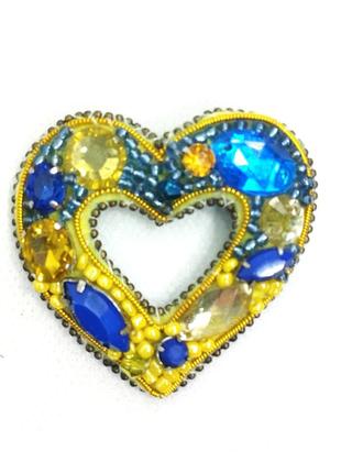 Украинское сердце расшитое стразами бисером желтый голубой камни синий2 фото
