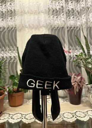 Шапка geek 😍