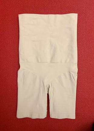 Корегуюча корректуюча утягуюча білизна шорти тілесна lingerie2 фото