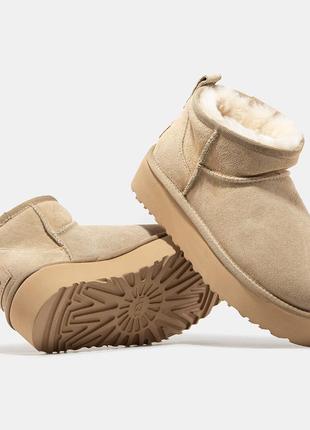 Ugg classic mini біжеві замшеві зимові уггі унісекс жіночі теплі, стильні чоботи 36-41