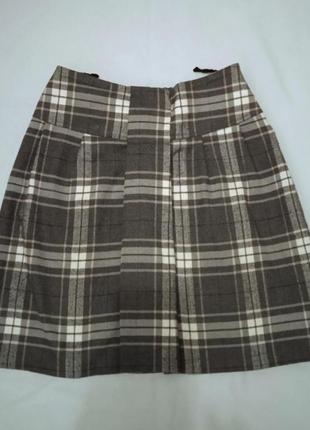 Серая юбка мыла в клетку школьная
