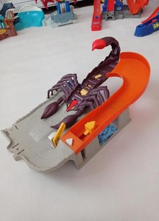 Трек  hot wheels "scorpion"4 фото