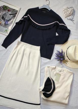 Светр  з оборкамм6 фото