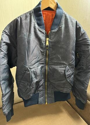 Куртка бомбер оверсайз унисекс jacket flyers нейлон новая унисекс оригинал1 фото