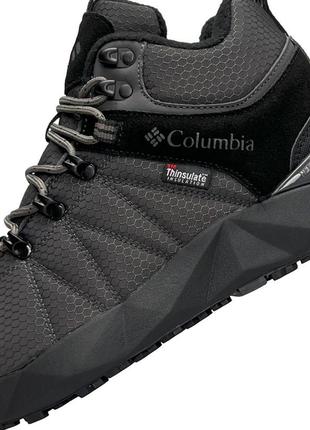 Чоловічі кросівки columbia facet high trinsulate dark grey termo3 фото