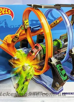 Трек хот вилс невероятные виражи hot wheels2 фото