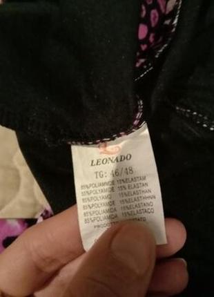 Гарний суцільний купальник в басейн або на пляж .9 фото