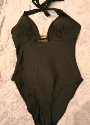 Обалденный красивый чёрный  сдельный купальник